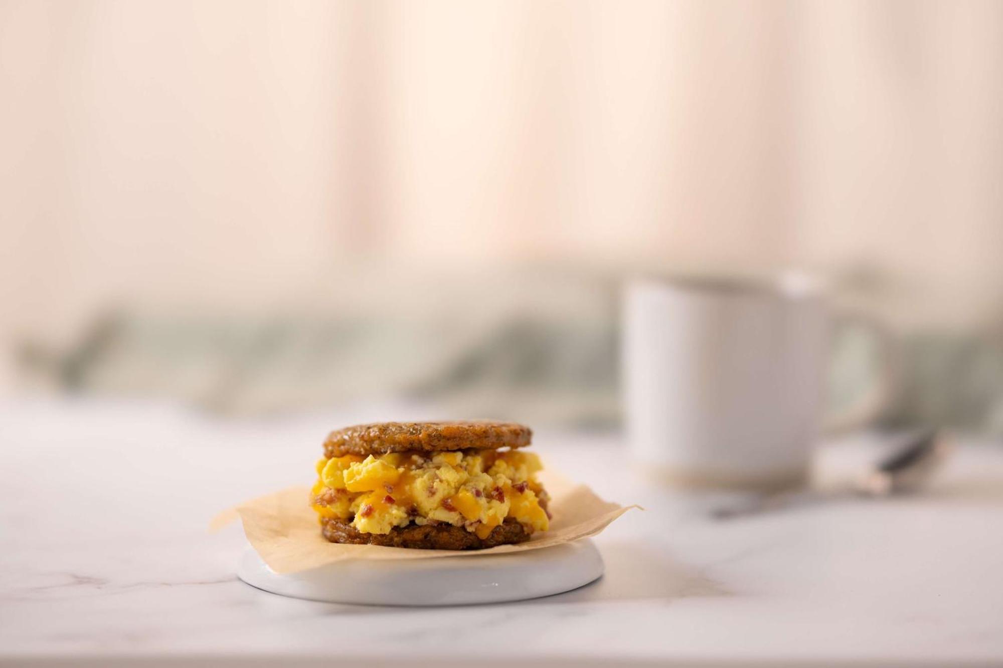 Drury Inn & Suites Cleveland ביצ'ווד מראה חיצוני תמונה